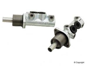 Brake Master Cylinder (B4)
