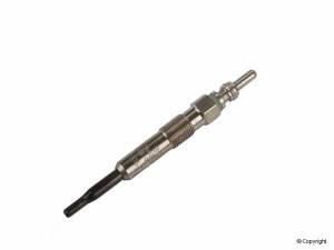 Glow Plugs / Set of 4 (steel 5V) (BEW) (BHW) (BKW Touareg)